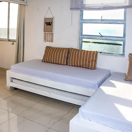 Vista Al Mar - 77rentals *