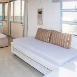 Vista Al Mar - 77Rentals